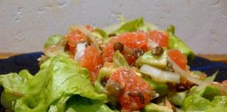 Салат с жареными грибами рецепт